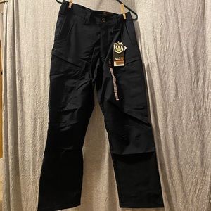 5.11 Tactical Men’s Navy APEX Pants 28X30